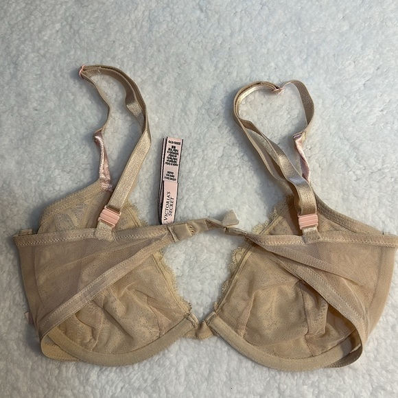 Victoria’s Secret  cream bra Size 32DD - Picture 2 of 3